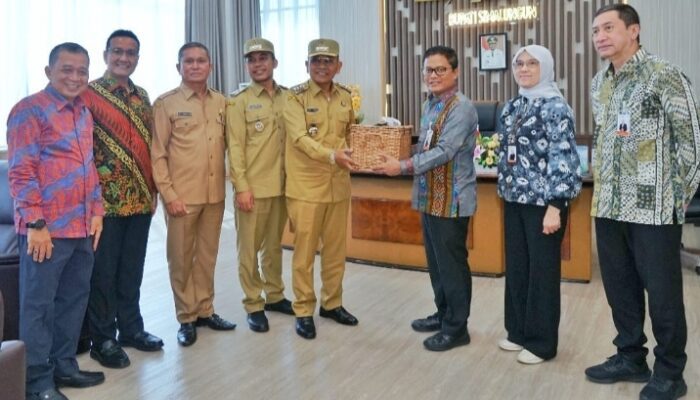 Bupati Simalungun Bersama Wakil Terima Kunjungan Direksi Bank Sumut