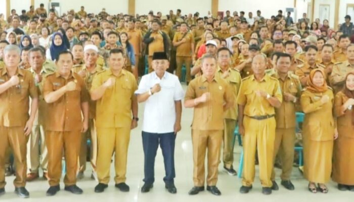 Buka Kegiatan Fasilitasi Penyusunan Perencanaan Pembangunan Nagori Bupati Simalungun Ajak. Camat, Pangulu Perangkat Nagori Wujudkan Semangat Baru Menuju Simalungun Maju