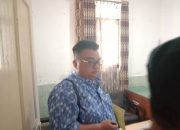 Robin Januarto Manurung Ketua Komisi I DPRD Kota Siantar Diwawancarai Insan Pers Robin Manurung Menjawab Menyarankan Mahasiswa USI Harus Buat  LP