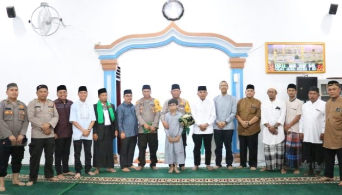 Dihari Raya Idhul Fitri 1446H, Bupati Simalungun Laksanakan Sholat id di Masjid Ilham Sigundaba
