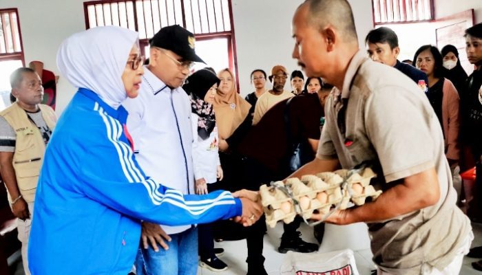 Gercep Bupati Simalungun Tinjau Kirban Musibah Kebakaran dan Berikan Bantuan