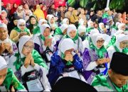 Berangkatkan Jamah Calhat Bupati Simalungun Beroesan Jaga Kesehatan