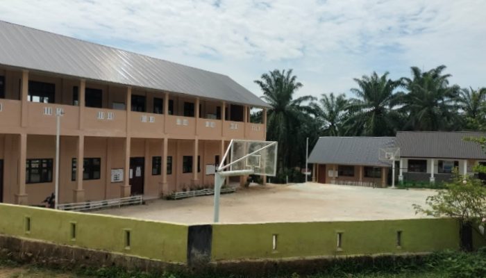 Pernah Ditinjau Jaksa Pembangunan RKB Bertingkat SMPN 1.Gunungmaligas Mengalami Masalah