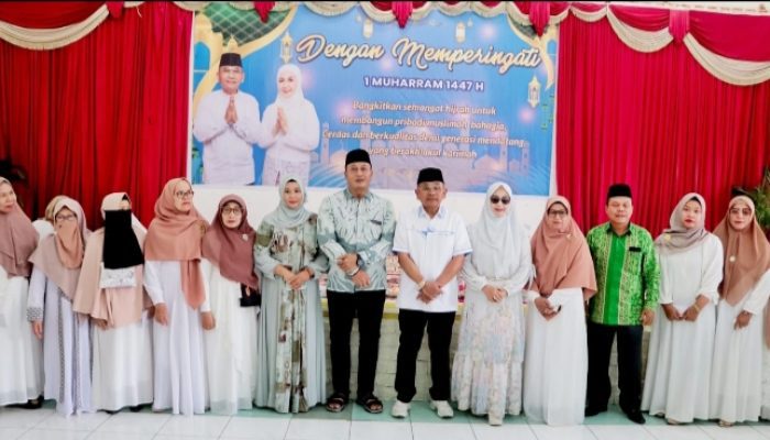 Hadiri Pengajian Akbar Se- Kecamatan Siantar Bupati Simalungun Ajak Masyarakat Hijrah Ke Arah Yang Lebih Baik
