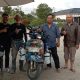 Menikmati Hidup Dimasa Tua Pak Anre Berusia 75 Tahun Asal Kota Bogor Dan Putrinya Melintasi Perjalan Vespa Evik Lintas Nusantara