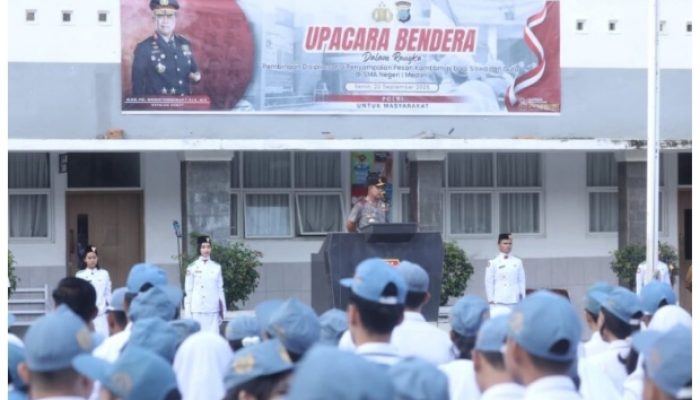 Generasi Muda Harapan Bangsa Kapolda Sumut Motivasi Siswa SMA 1 Negeri Medan