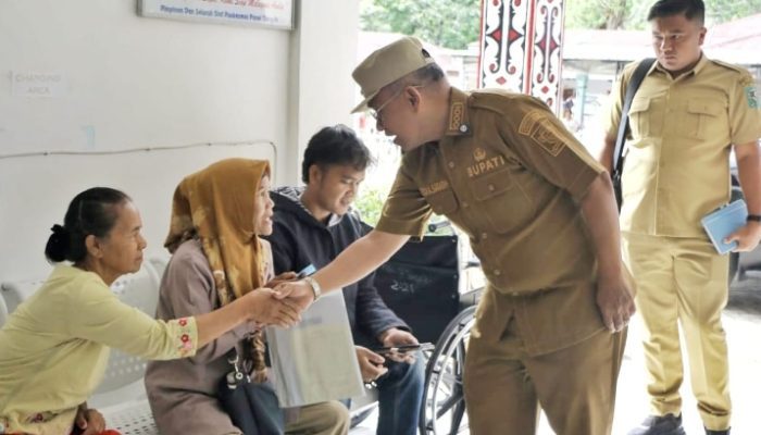 Bupati Simalungun Tingkatkan Disiplin Pegawa Dengan Adpel Pagi dan Sidaki