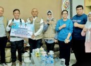 Bupati DR H Anton Achmat Saragih Serahkan Bantuan Kemanusian Kepada Korban Bencana di Tapteng
