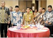 Bupati Simalungun Terima Penghargaan Paritrawa 2025 Wujud Komitmen Dalam Memberikan Perlindungan Pada Pekerja  Rentan