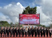 Polres Simalungun Gelar Upacara Hari Ibu ke -97 Wakapolres Perempuan Pilar Utama Menuju Indonesia Emas 2045