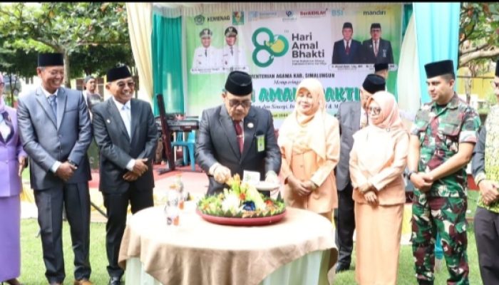 Hadiri Acara Resepsi Hari Amal Bakti ke -80 Bupati Simalungun Harapkan Kemenak Tetap  Motor Kerukunan Umat Beragama
