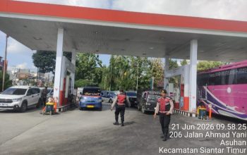Samaptha Polres Pematangsiantar Patroli dan Monitoring Distribusi BBM di SPBU Samaptha Polres Pematangsiantar Patroli dan Monitoring Distribusi BBM di SPBU