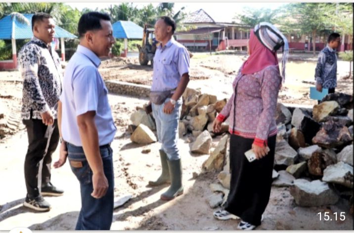 Pemkab Simalungun Terus Bergerak Pulihkan Fasilitas Umum di Serbelawan Pasca Banjir