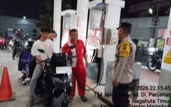 Babinkamtibmas Polsek Siantar Marihat Monitoring Penyaluran BBM di SPBU Wilkumnya
