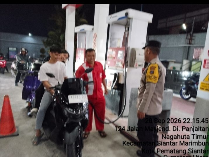 Babinkamtibmas Polsek Siantar Marihat Monitoring Penyaluran BBM di SPBU Wilkumnya