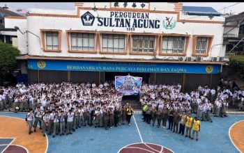 Motivasi 500 Anak Sat Lantas Polres Pematangsiantar Police Goto School di SMA YP Sultan Agung